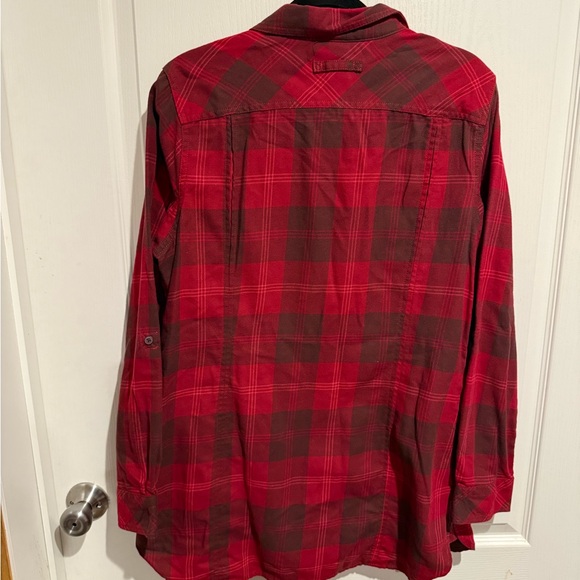 Duluth Trading Co Red and Black Plaid Shirt - Picture 3 of 3